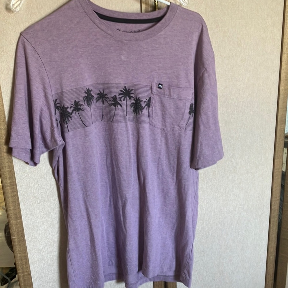 FINAL MARKDOWN Men’s Travis Mathew Short Sleeve Tee with Tropical Design large